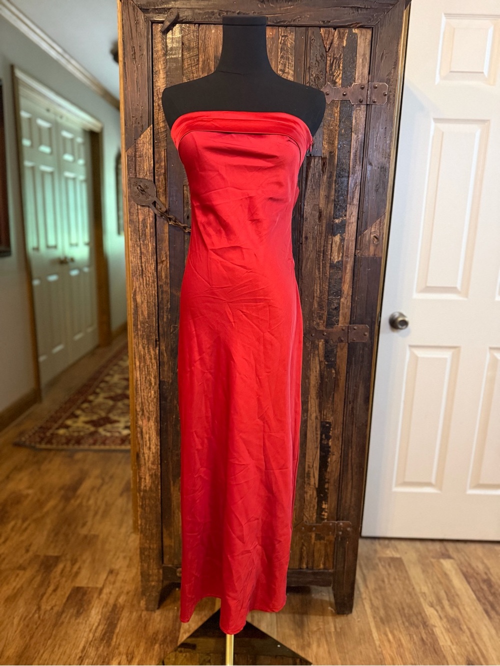 Hello Molly Red Satin Strapless Maxi Dress XS 2 Open Back Formal bombshell